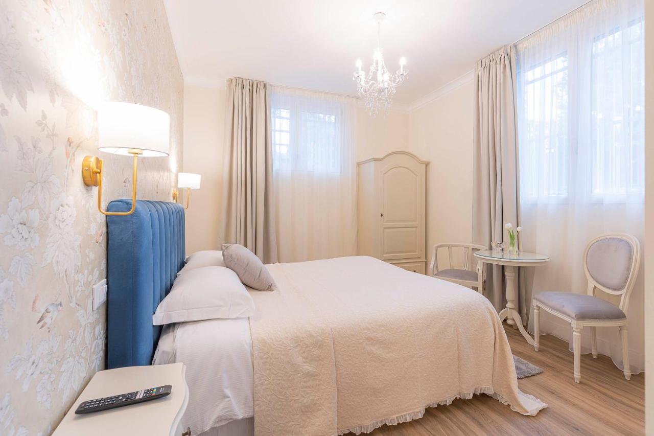Crys: Rooms, Holiday, Business Верона Экстерьер фото